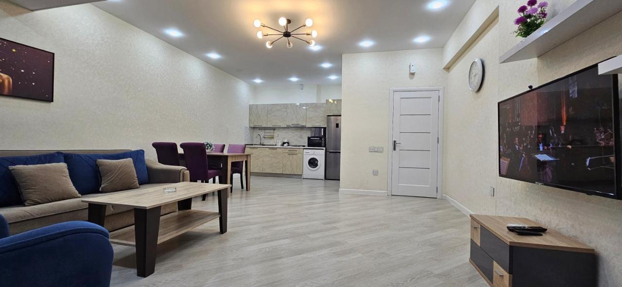 Park Azure Comfortable Apartment Baky Esterno foto